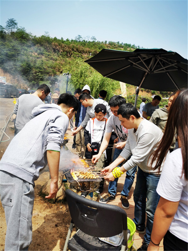 2021晶飛“百丈營地+紀龍山”團建活動(圖4) 2021晶飛“百丈營地+紀龍山”團建活動(圖4)